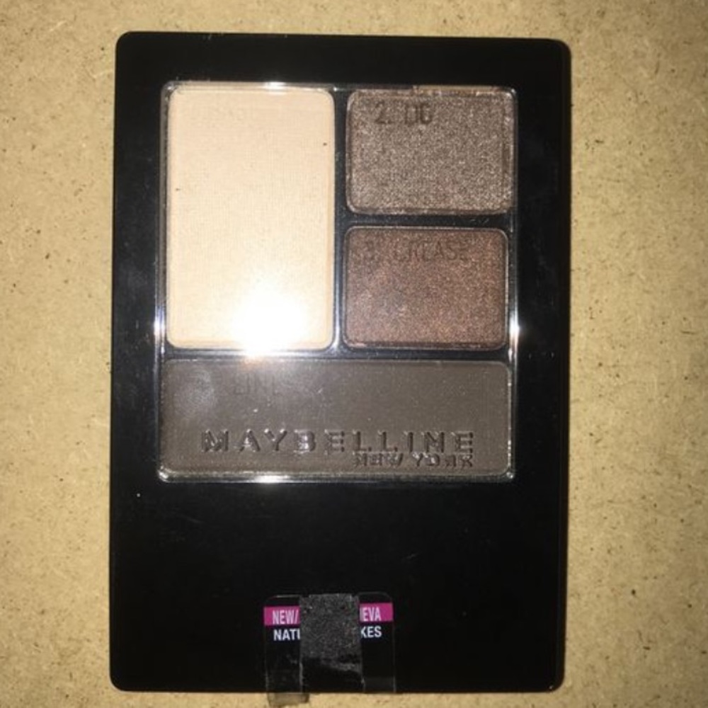 Maybelline eye expert palette
